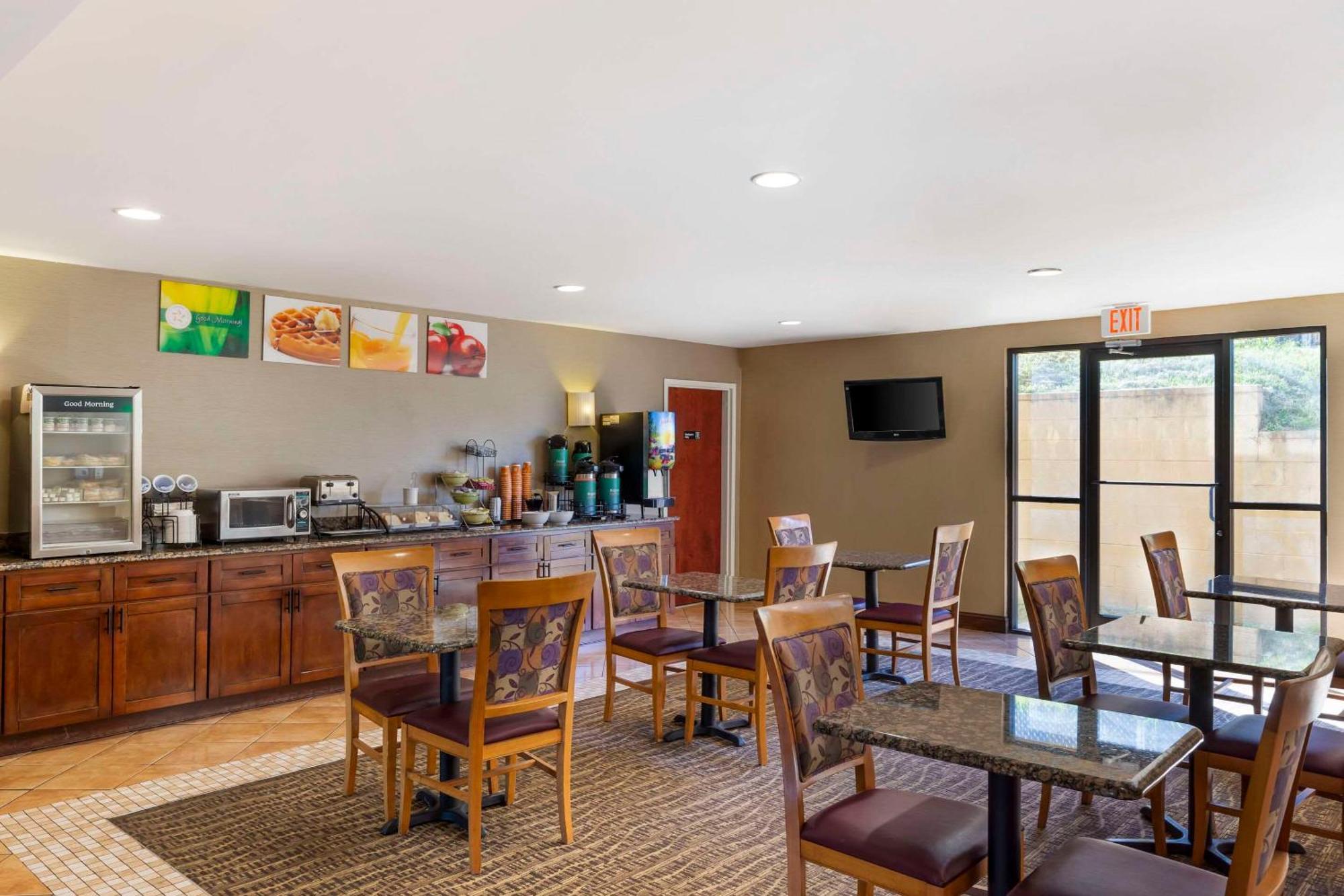 Quality Inn Raleigh Downtown Εξωτερικό φωτογραφία
