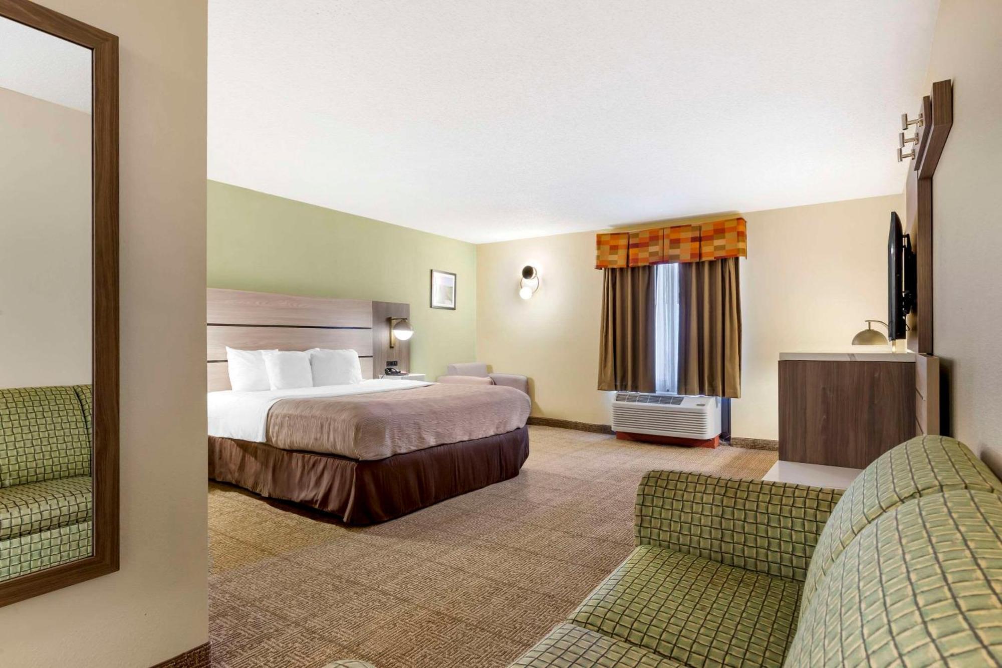 Quality Inn Raleigh Downtown Εξωτερικό φωτογραφία